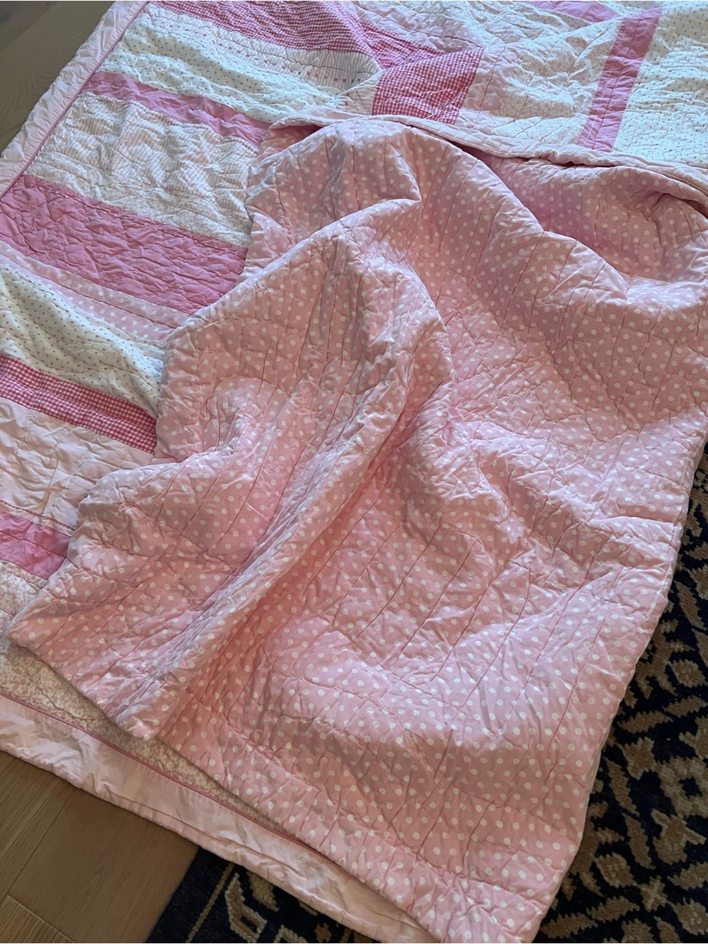 Pottery Barn Kids vintage reversible Quilt and 2 shams set polka dot mouse - Picture 6 of 6